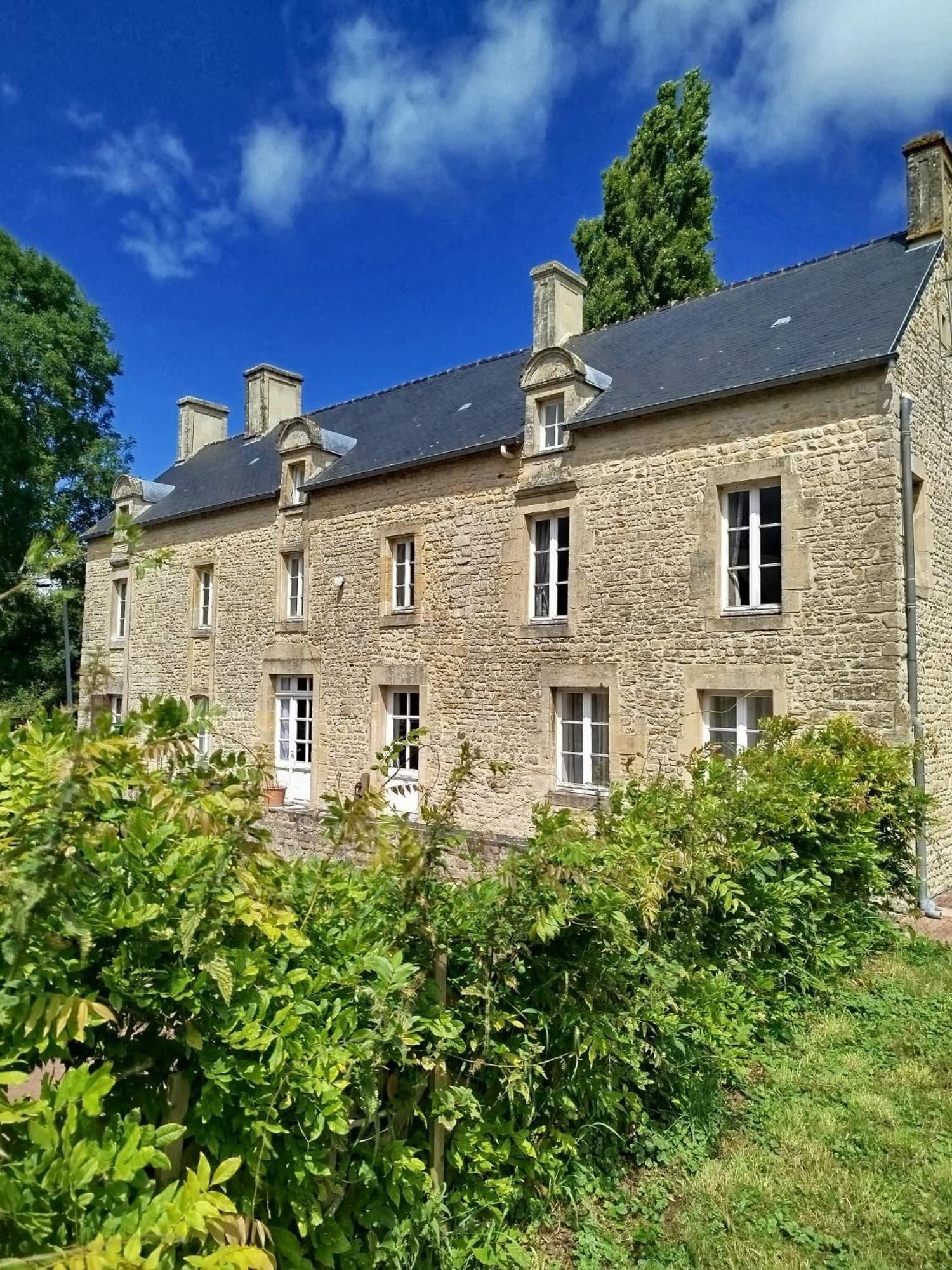 Maison De Charme Tour-en-Bessin Exterior foto